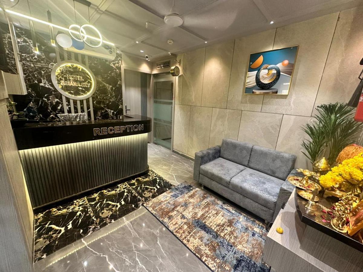 Hotel Asiana Sky Motera อาเมดาบัด ภายนอก รูปภาพ
